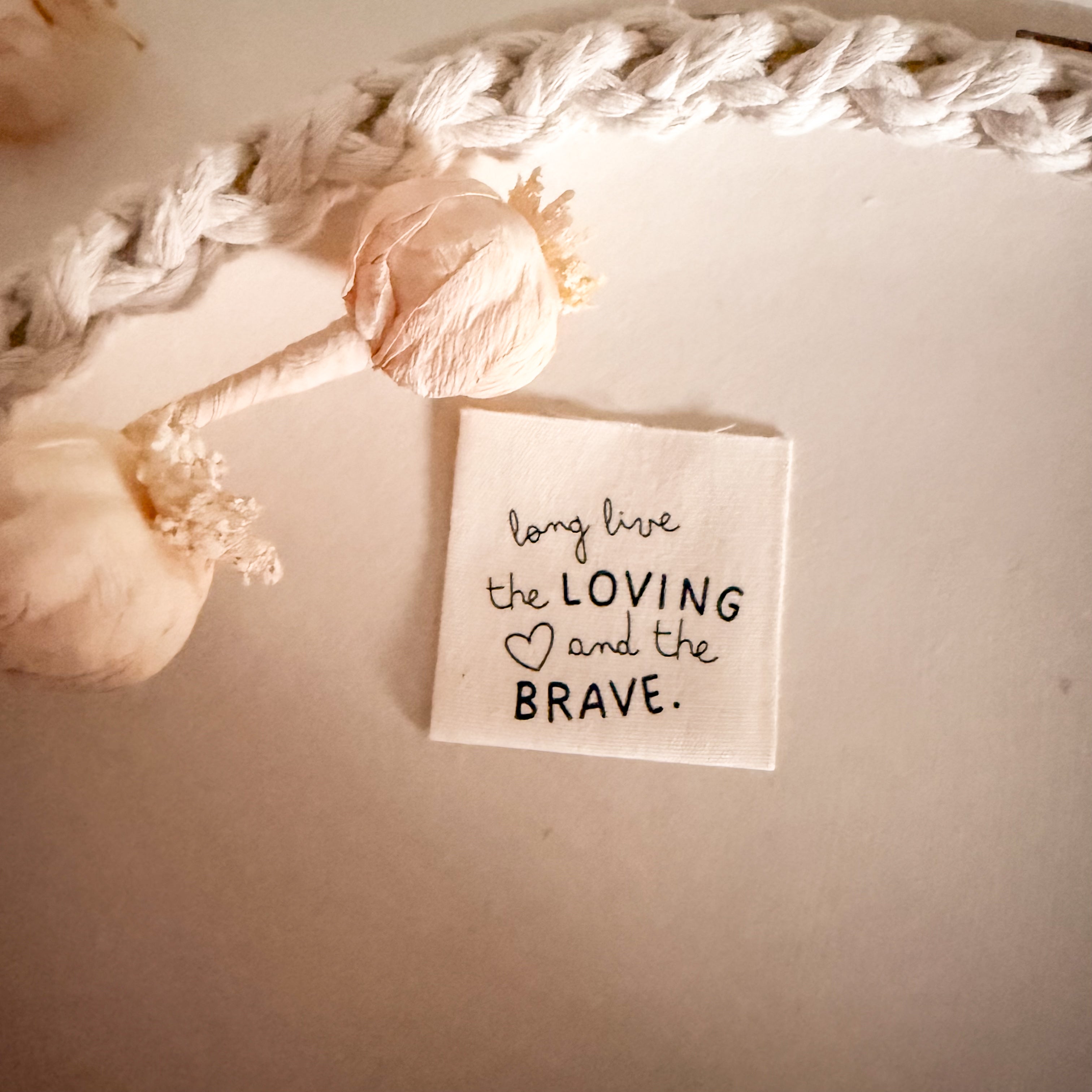 1 Set (5 Stück) Baumwolllabel long live the loving and the brave 1600-0040 14-8.3