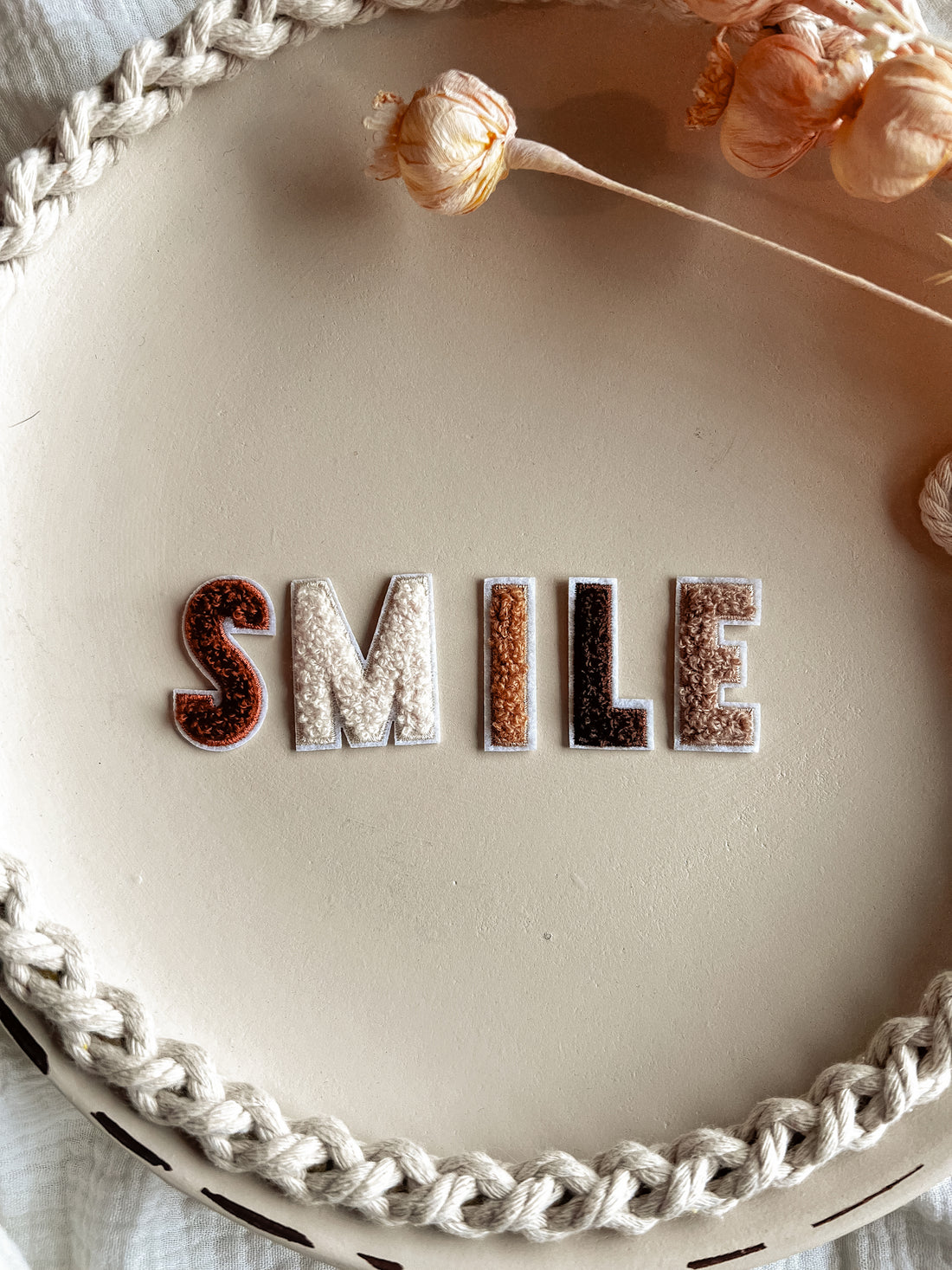 Chenillepatch Smile Buchstaben Höhe 4cm