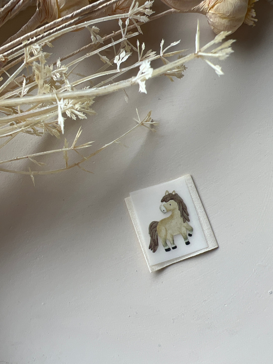 Bügelbild Galöppchen 100-0015 3cm hoch+ Label 5-1.1