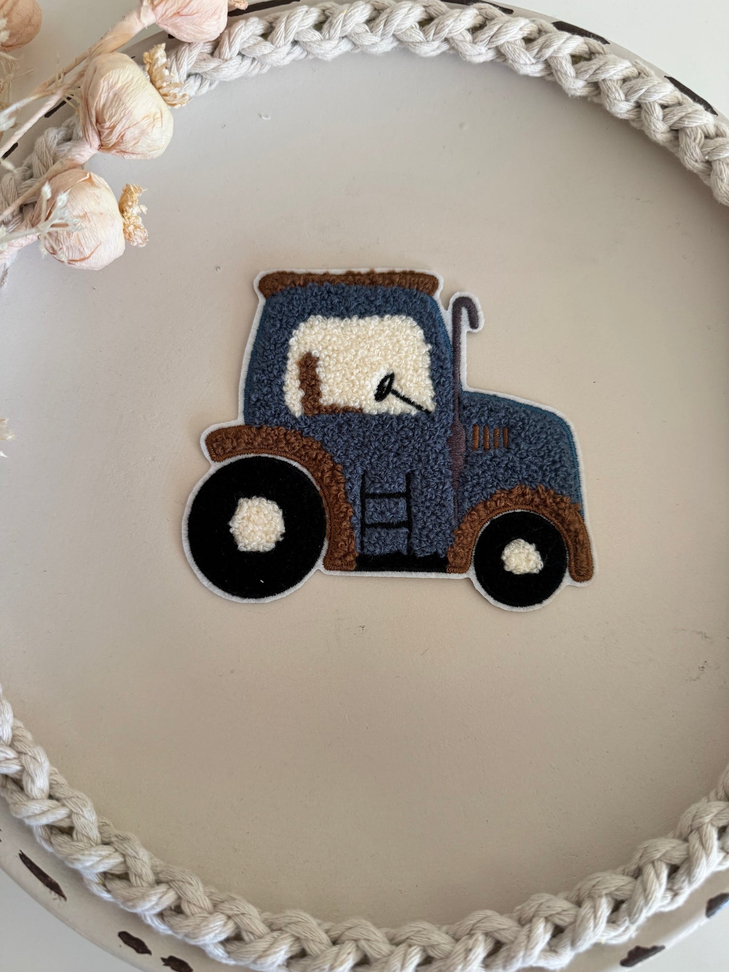 Chenillepatch Traktor Kollege Frechdachs Breite 12cm (zum Aufbügeln) 3100-0055