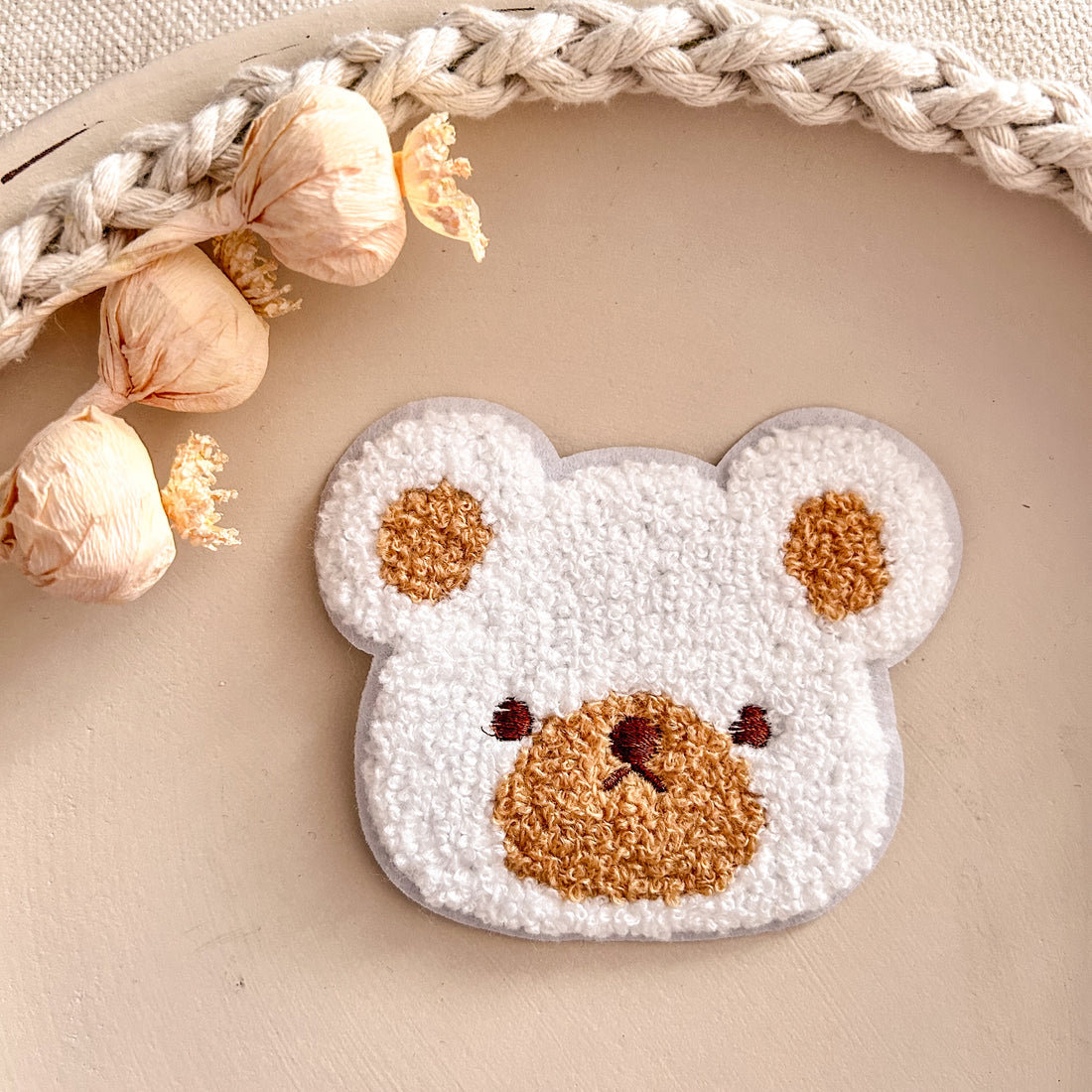 Chenillepatch Eisbär brauner Mund Breite 10.5cm ohne Bügeln 3100-0028 28-3