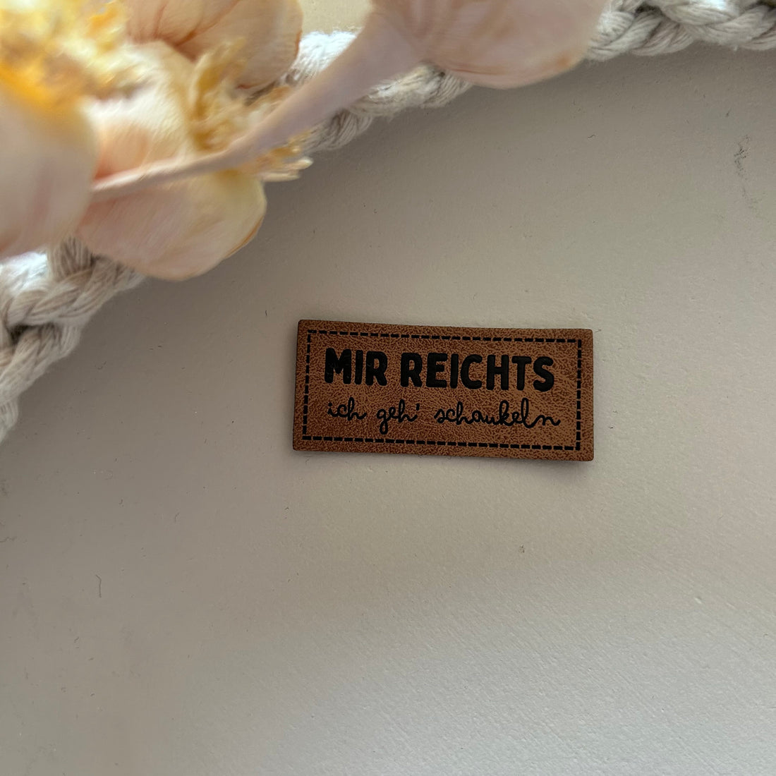 1 Kunstlederlabel Mir reichts, ich geh schaukeln! 2010-0046